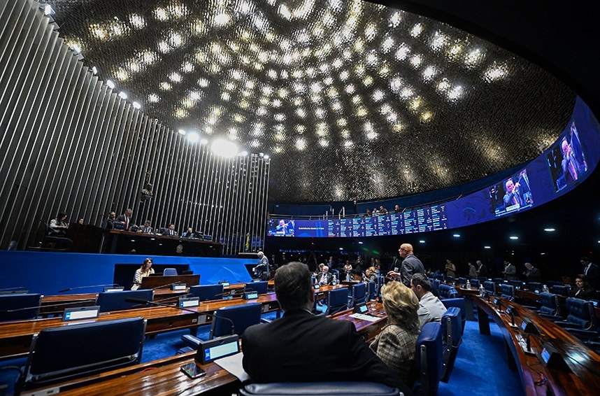 senado-garante-licenca-remunerada-para-pos-de-professores-da-educacao-basica