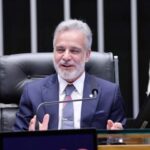 Comissão aprova regras...