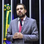 Boulos quer detalhe...
