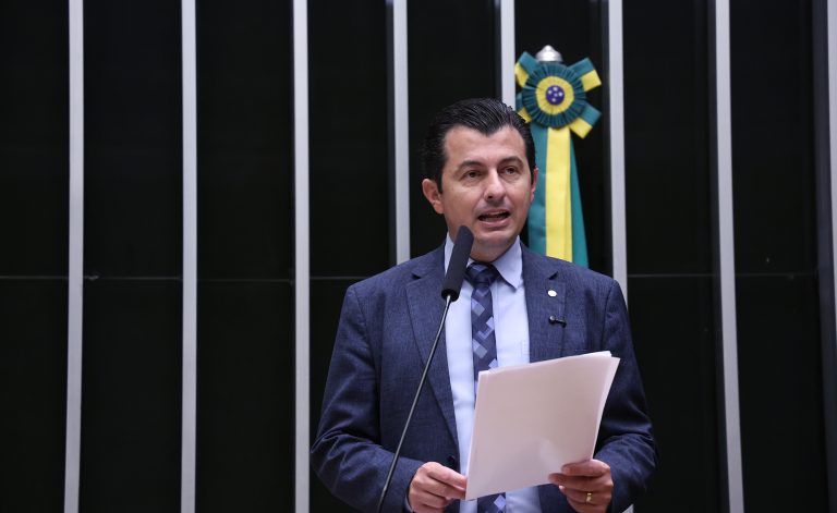 camara-aprova-novas-regras-para-venda-e-troca-de-milhas-por-dinheiro
