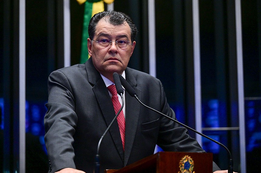 Eduardo Braga agradece eleitores do AM e faz balanço do mandato
